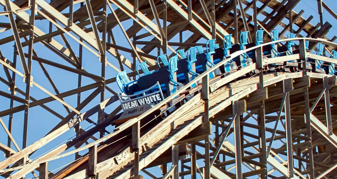 Adventure Pier (Great White)