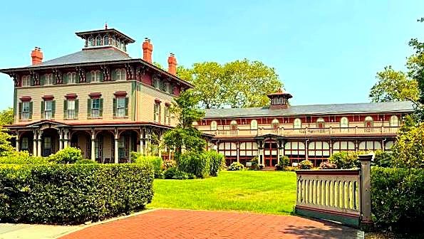 The Southern Mansion